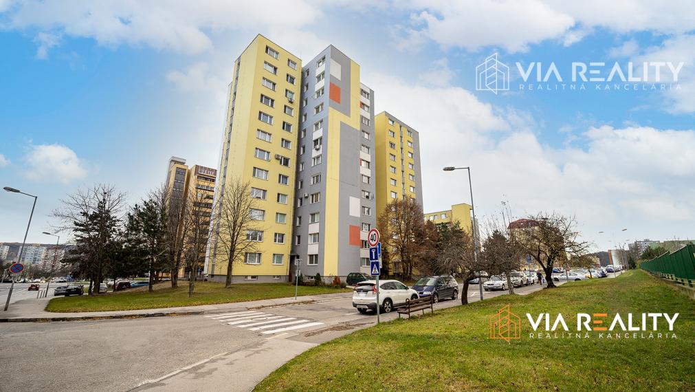 PREDANÉ 3-izbový byt, kompletná rekonštrukcia, predaj, Repašského, Bratislava - Dúbravka