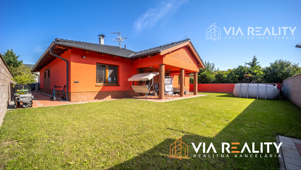 4 izbový rodinný dom, 4x parking, prenájom, Krajná ulica, Stupava