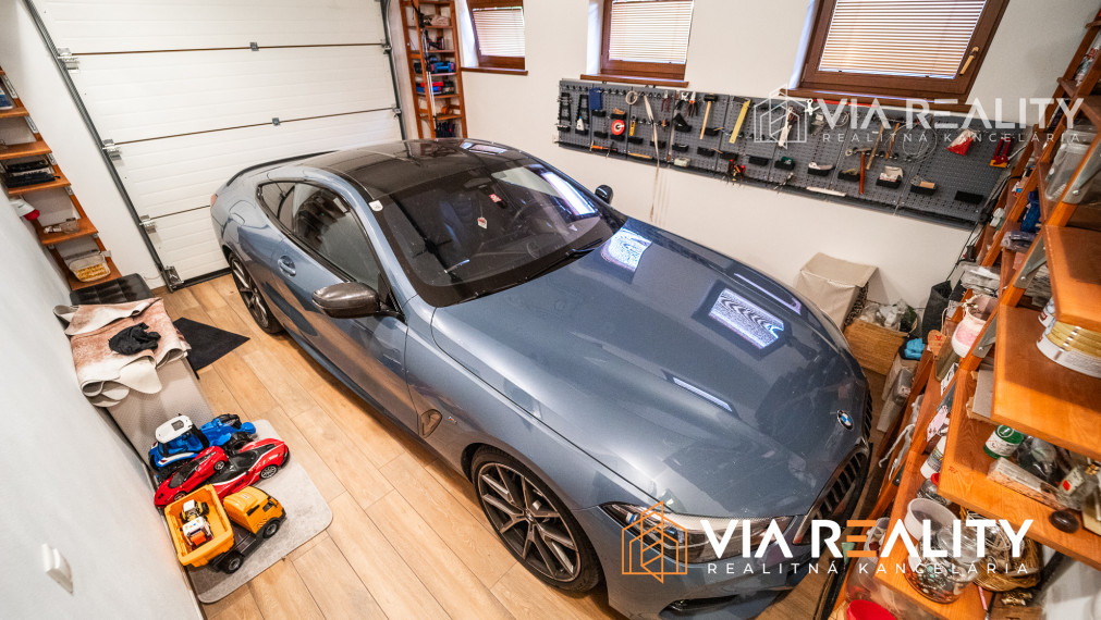 4 izbový rodinný dom, 4x parking, prenájom, Krajná ulica, Stupava