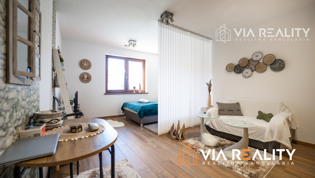 4 izbový rodinný dom, 4x parking, prenájom, Krajná ulica, Stupava