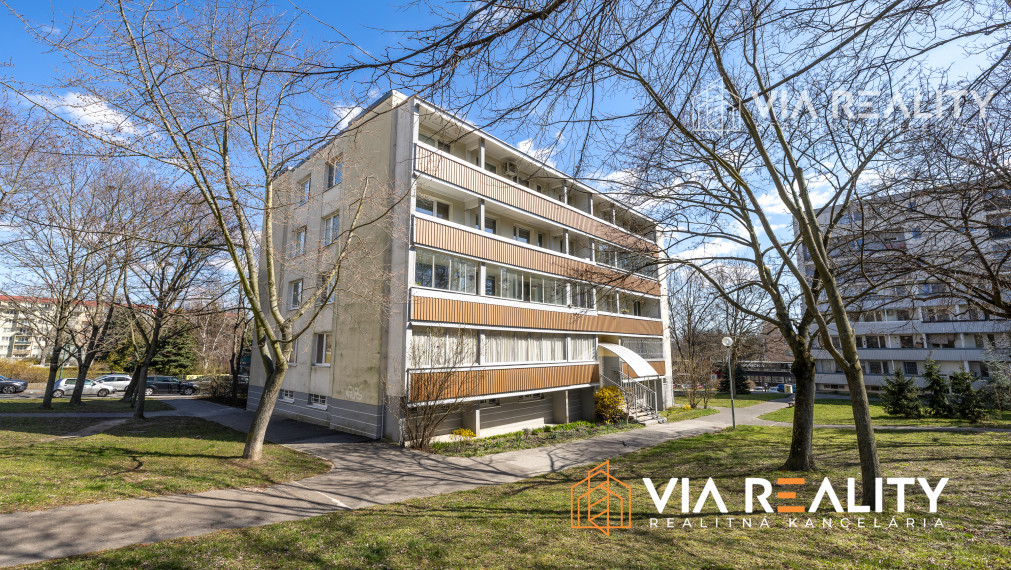 3-izbový byt na prenájom, Batkova 3, Bratislava - Dúbravka, IHNEĎ VOĽNÝ