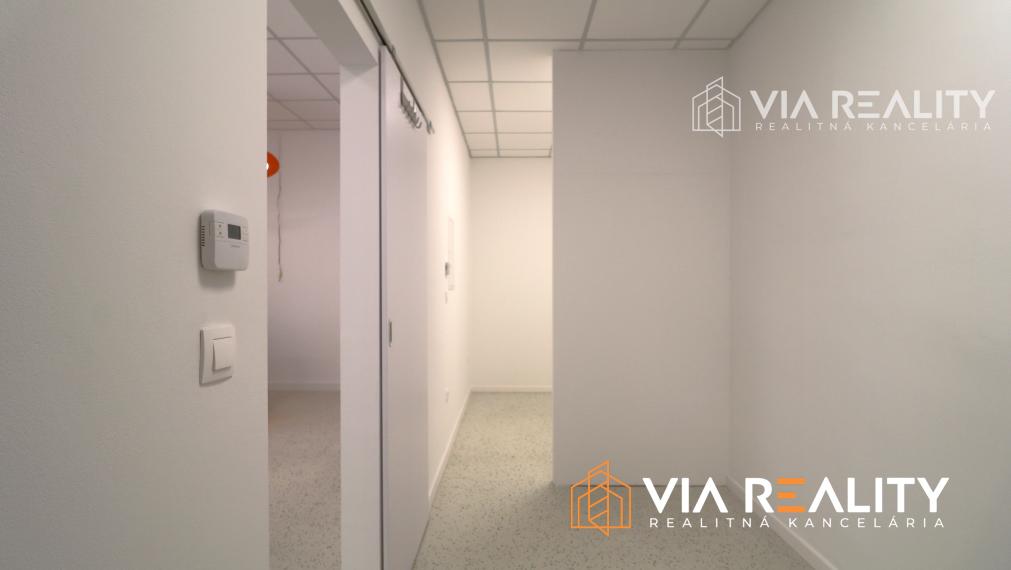 PRENAJATE Obchodný priestor, Bernolákovska 18, Ivanka pri Dunaji