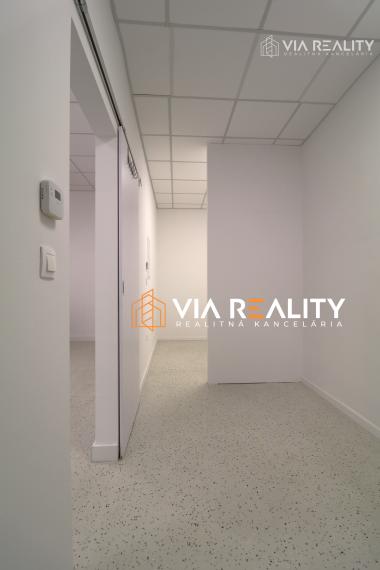 PRENAJATE Obchodný priestor, Bernolákovska 18, Ivanka pri Dunaji