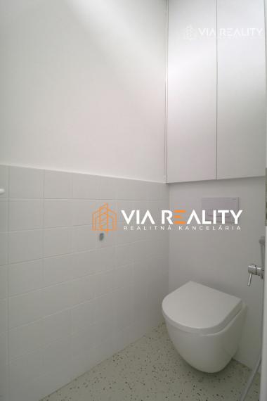 PRENAJATE Obchodný priestor, Bernolákovska 18, Ivanka pri Dunaji