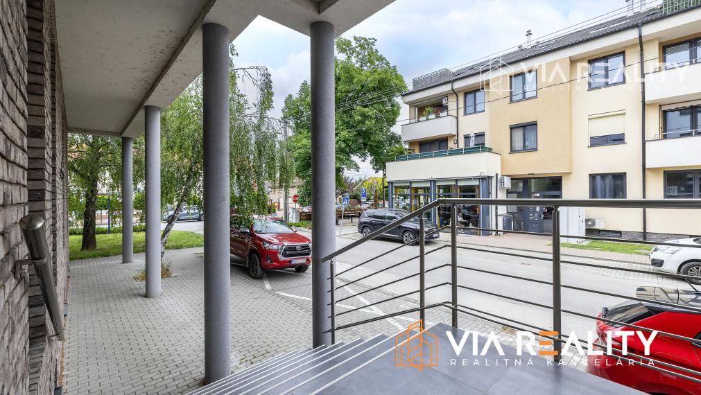 PRENAJATE Obchodný priestor, Bernolákovska 18, Ivanka pri Dunaji