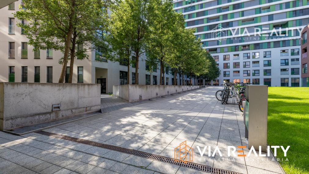 2-izbový byt, REZERVOVANE, v projekte Viktória, parkovanie, klíma, prenájom, Košická, Bratislava - Ružinov