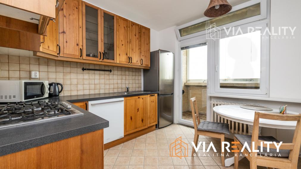 REZERVOVANÉ 3-izbový byt, balkón, prenájom, Jasovská, Bratislava - Petržalka