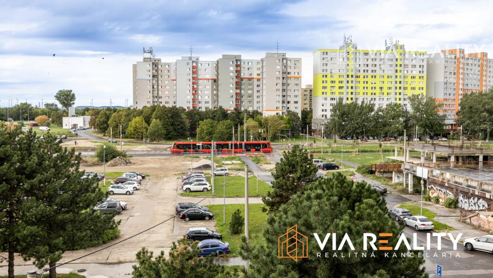 REZERVOVANÉ 3-izbový byt, balkón, prenájom, Jasovská, Bratislava - Petržalka