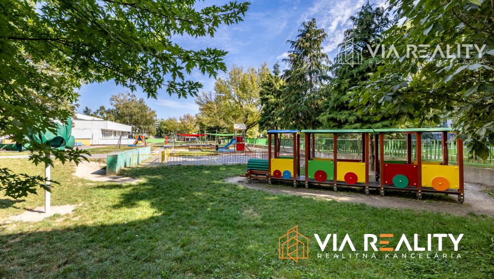 REZERVOVANÉ 3-izbový byt, balkón, prenájom, Jasovská, Bratislava - Petržalka