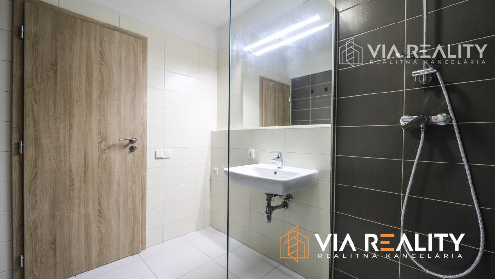 REZERVOVANÉ 2 izbový byt, predaj, garažové státie, klíma, Rustaveliho, Bratislava - Rača