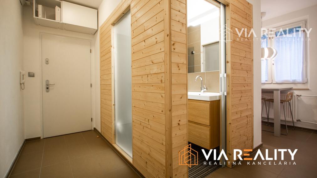 1-izbový byt s pivnicou, kompletná rekonštrukcia, prenájom, Guothova, Bratislava - Kramáre