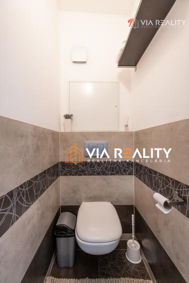 3-izbový byt s loggiou, pivnica, predaj, Ševčenkova ulica, Bratislava - Petržalka