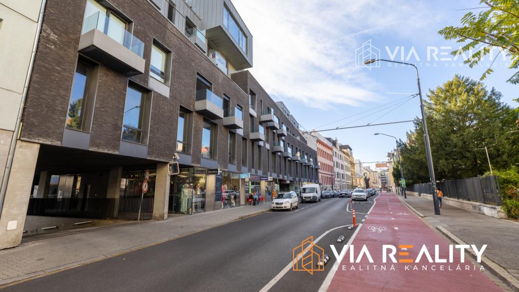 Predaj 2-izbový byt + PARKING – Dunajská, Staré Mesto – Bratislava