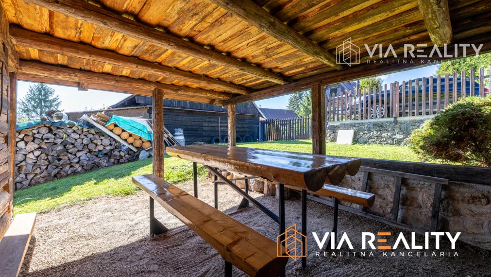 Rodinný dom / chata s romantickou drevenicou – Horná Lehota / Nízke Tatry