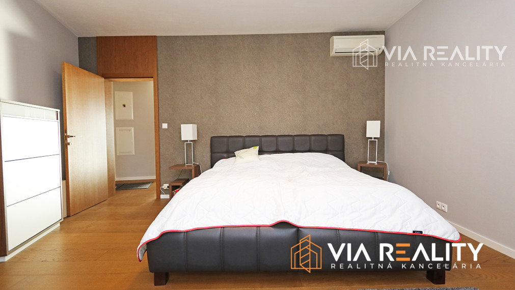 3 izbový PENTHOUSE, 2 x parking, Koliba, terasa, Bratislava-Nové Mesto