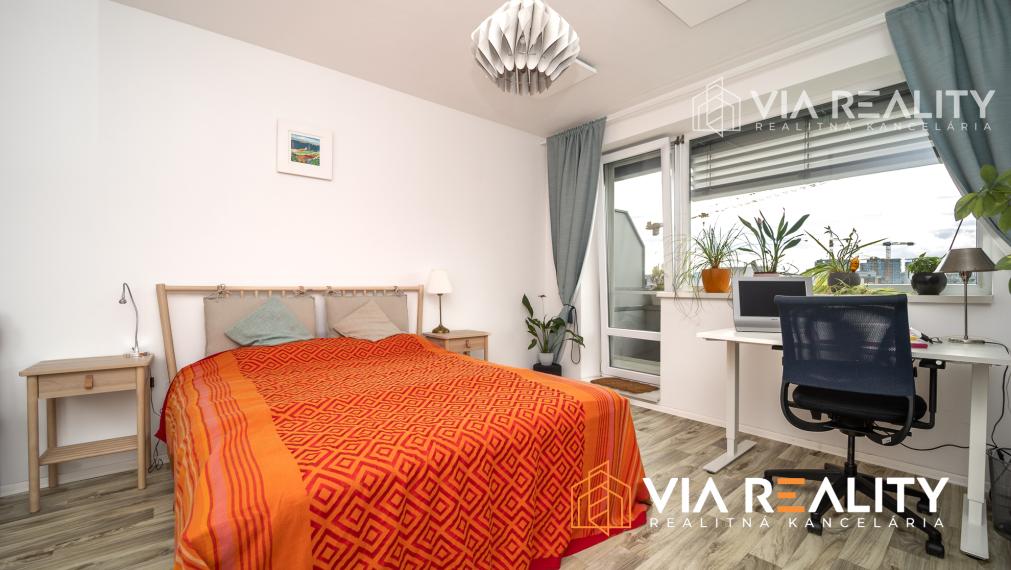 PREDAJ  2-izbový apartmán s 2 balkónmi, novostavba, Tomášikova, Bratislava - Ružinov