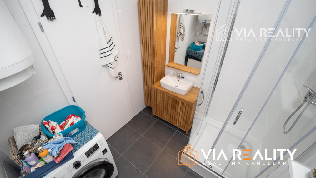 PREDAJ  2-izbový apartmán s 2 balkónmi, novostavba, Tomášikova, Bratislava - Ružinov