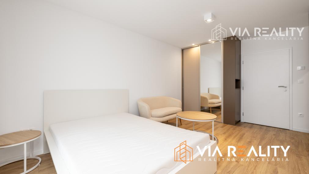 1-izbový byt na prenájom Astrova, Ružinov, Bratislava - IHNEĎ VOĽNÝ