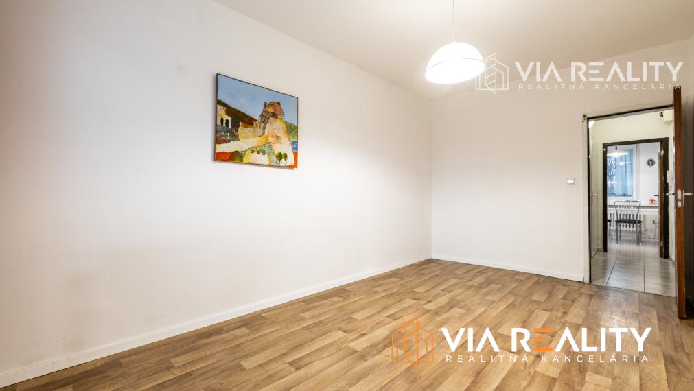 3-izbový byt s loggiou, predaj, Šintavská, Petržalka, Bratislava