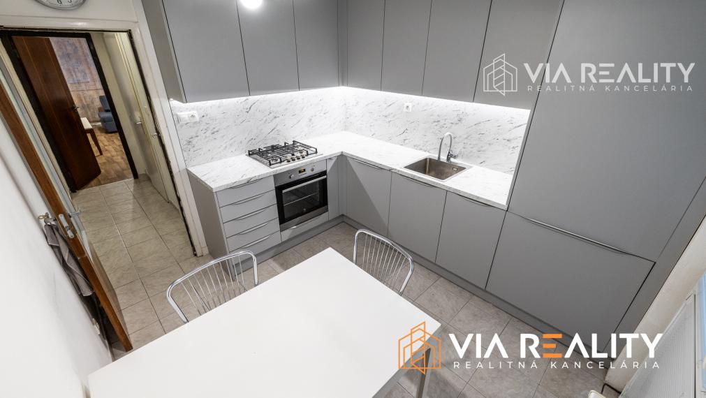 3-izbový byt s loggiou, predaj, Šintavská, Petržalka, Bratislava