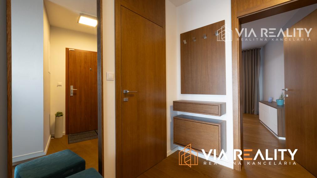 3 izbový PENTHOUSE, 2 x parking, Koliba, terasa, Bratislava-Nové Mesto