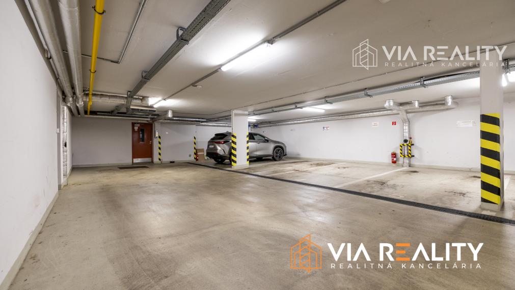 3 izbový PENTHOUSE, 2 x parking, Koliba, terasa, Bratislava-Nové Mesto