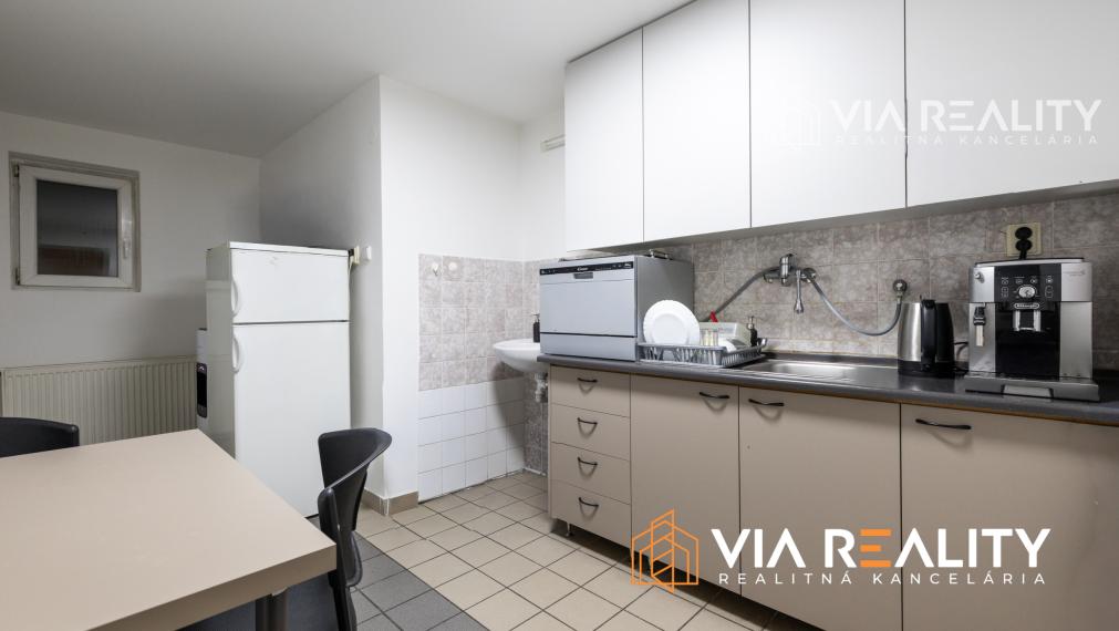 Administratívne priestory, 320m2, parkovanie, klimatizácia, pri Vienna Gate, prenájom, Kopčianska, Bratislava