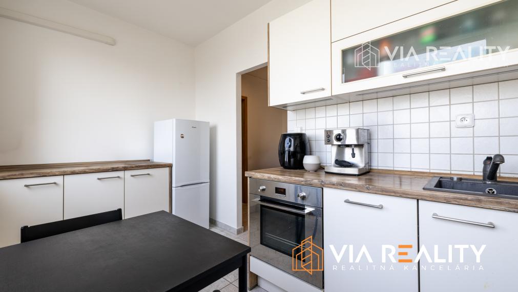 1-izbový byt s pivnicou, predaj, Fedinova, Bratislava - Petržalka