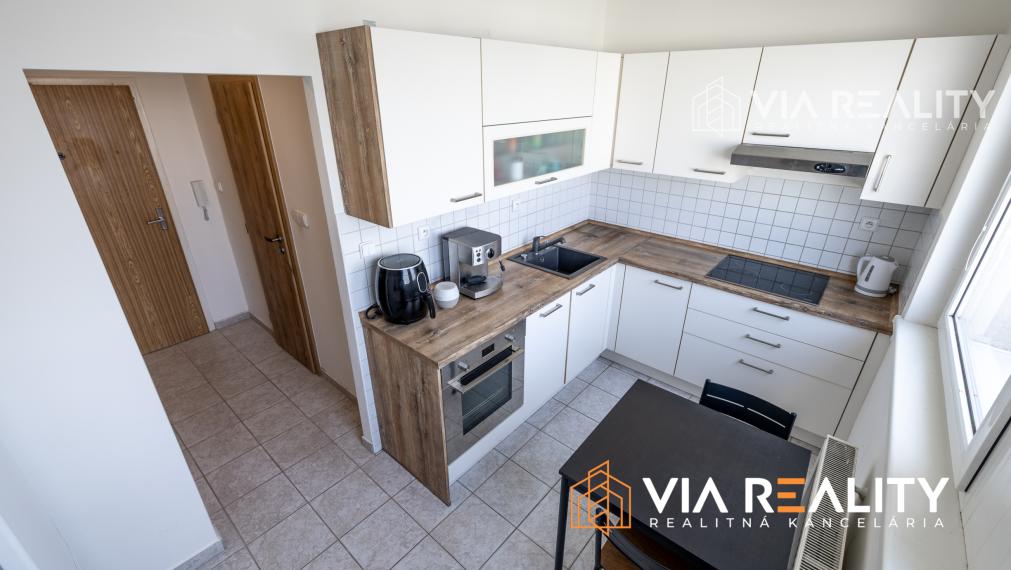 1-izbový byt s pivnicou, predaj, Fedinova, Bratislava - Petržalka