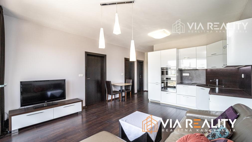 2-izbový byt v Petržalka City I na prenájom, Rusovská Cesta 50, Bratislava, IHNEĎ VOĽNÉ