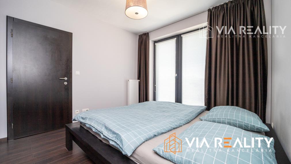 2-izbový byt v Petržalka City I na prenájom, Rusovská Cesta 50, Bratislava, IHNEĎ VOĽNÉ