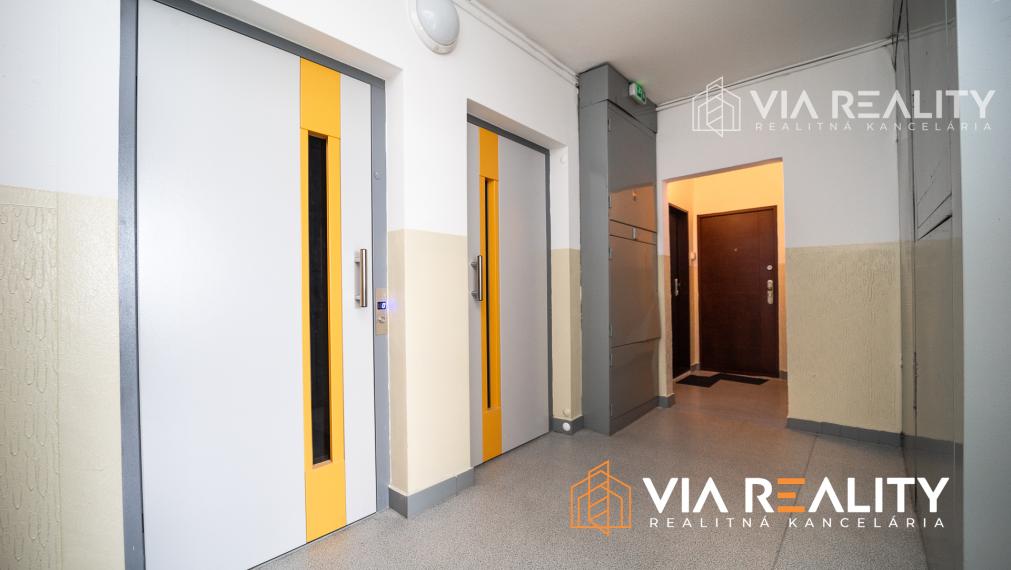 Garsónka s loggiou, prenájom, Blagoevova, Petržalka, Bratislava