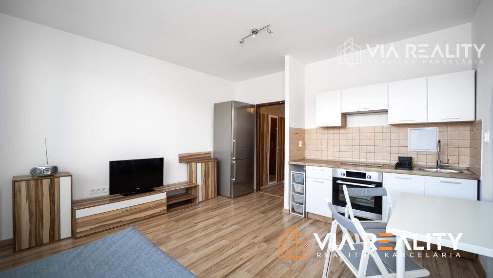 Garsónka s loggiou, prenájom, Blagoevova, Petržalka, Bratislava