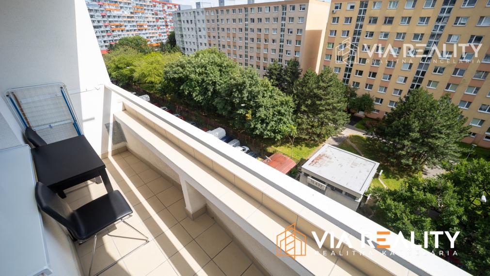 Garsónka s loggiou, prenájom, Blagoevova, Petržalka, Bratislava