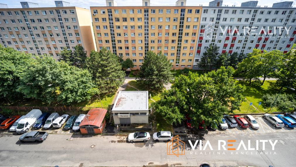 Garsónka s loggiou, prenájom, Blagoevova, Petržalka, Bratislava