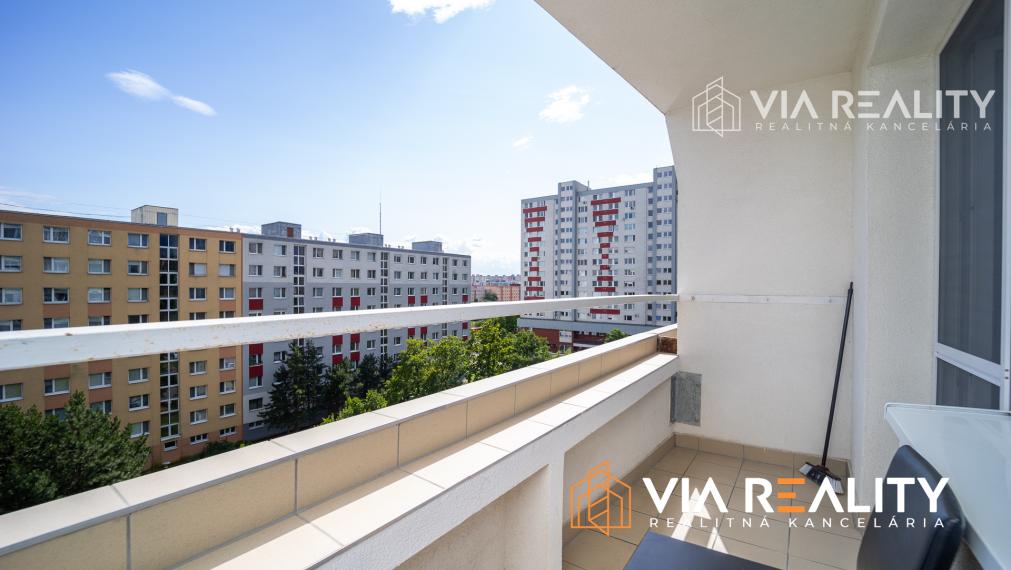 Garsónka s loggiou, prenájom, Blagoevova, Petržalka, Bratislava