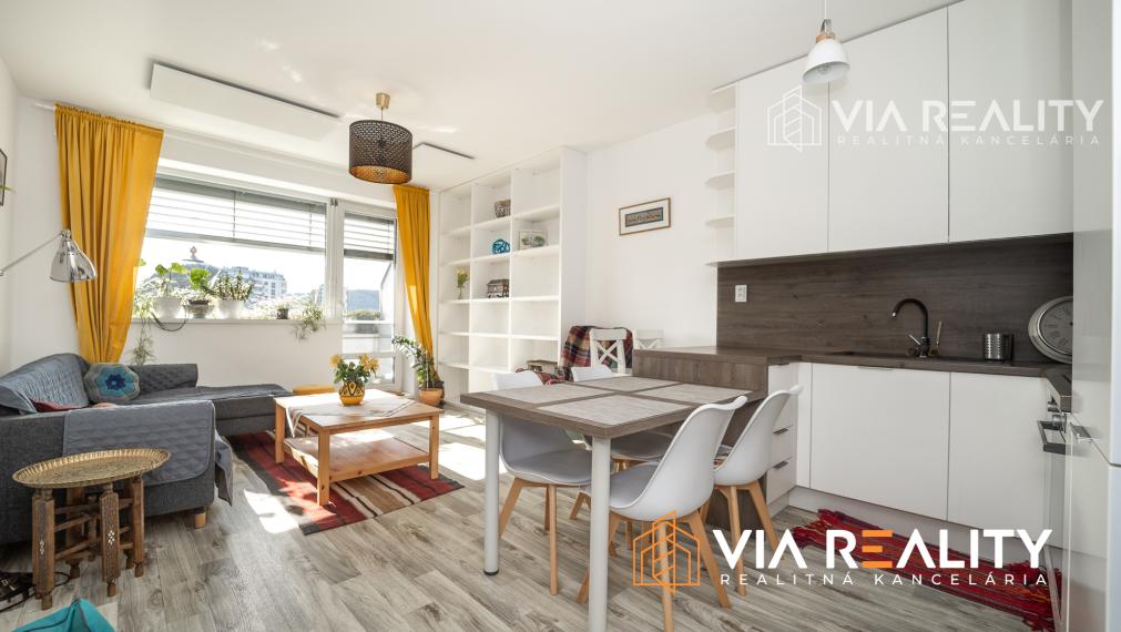 PREDAJ  2-izbový apartmán s 2 balkónmi, novostavba, Tomášikova, Bratislava - Ružinov