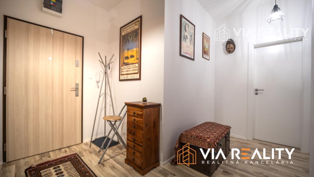 PREDAJ  2-izbový apartmán s 2 balkónmi, novostavba, Tomášikova, Bratislava - Ružinov