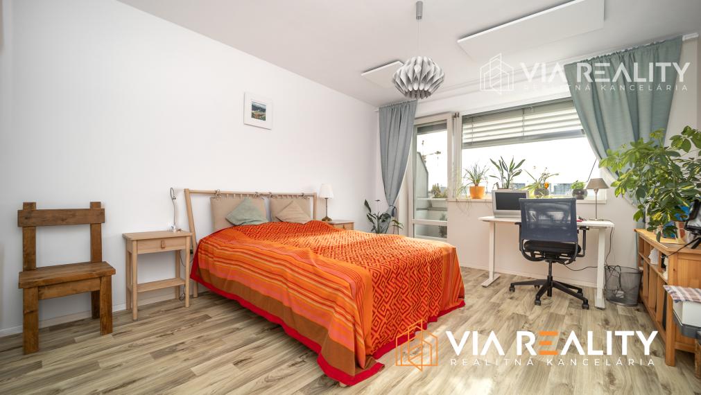 PREDAJ  2-izbový apartmán s 2 balkónmi, novostavba, Tomášikova, Bratislava - Ružinov