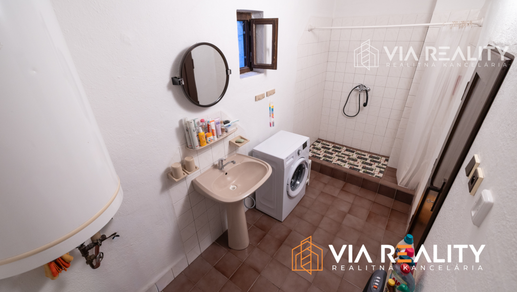 Rodinný dom / chata s romantickou drevenicou – Horná Lehota / Nízke Tatry