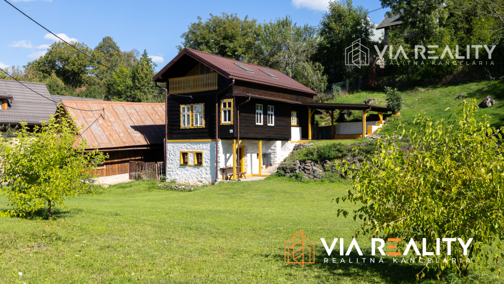 Rodinný dom / chata s romantickou drevenicou – Horná Lehota / Nízke Tatry