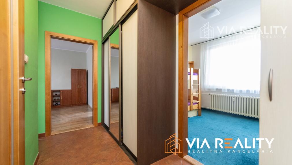 3-izbový byt, balkón, prenájom, Bystrická, Pezinok