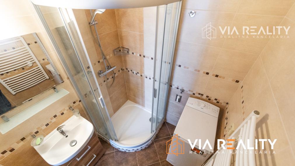 3-izbový byt, balkón, prenájom, Bystrická, Pezinok