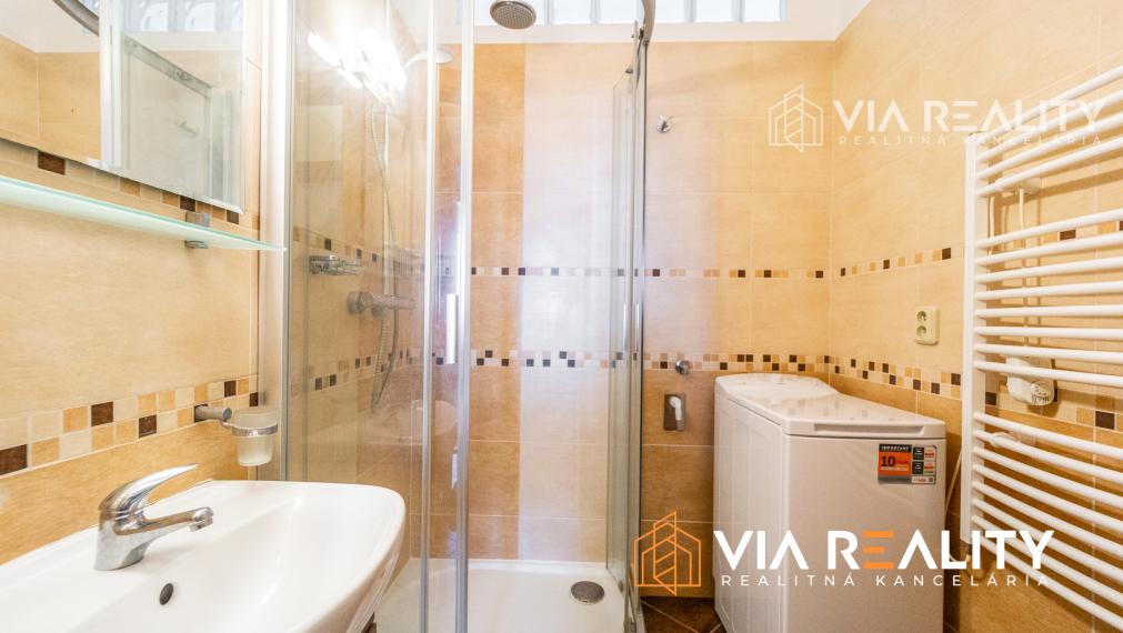 3-izbový byt, balkón, prenájom, Bystrická, Pezinok