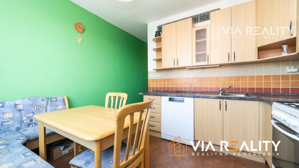 3-izbový byt, balkón, prenájom, Bystrická, Pezinok