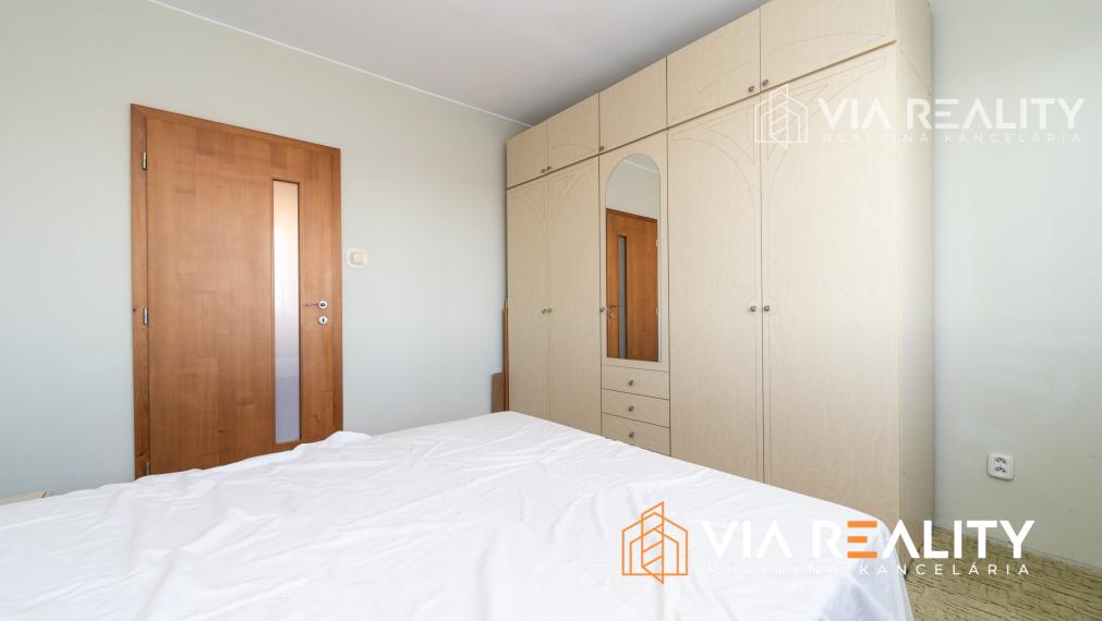 3-izbový byt, balkón, prenájom, Bystrická, Pezinok