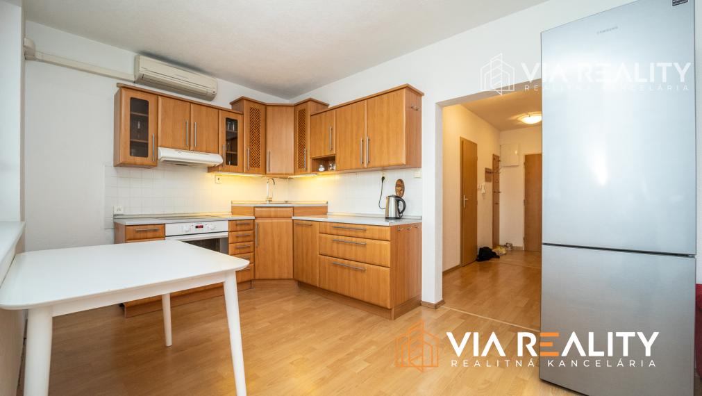 3-izbový byt, klíma, balkón, prenájom, Planét, Bratislava - Ružinov