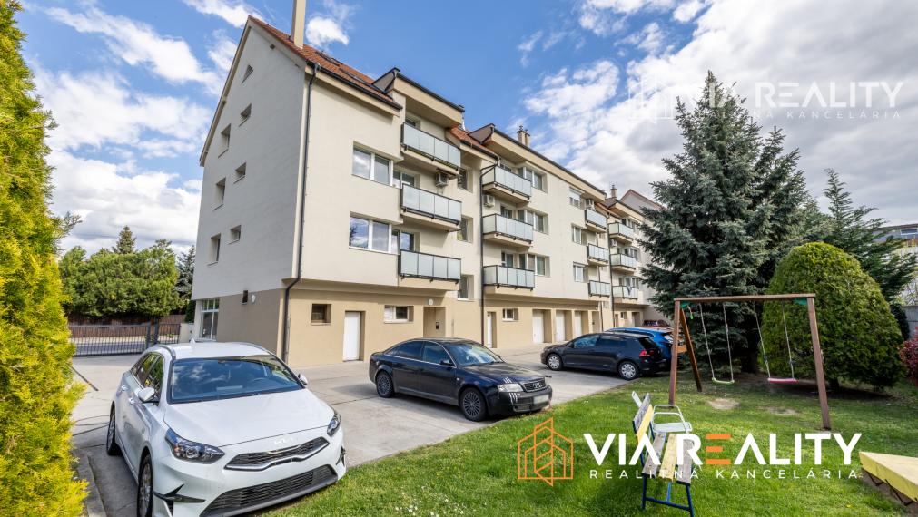4-izbový mezonet s garážou, pivnicou a balkónom, Podunajská ul., Bratislava – Podunajské Biskupice
