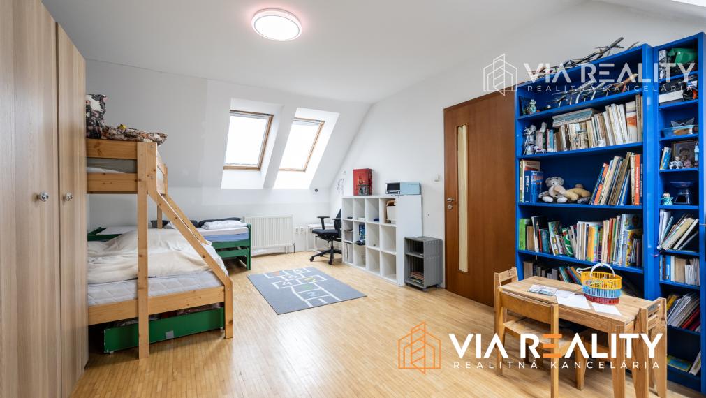 4-izbový mezonet s garážou, pivnicou a balkónom, Podunajská ul., Bratislava – Podunajské Biskupice