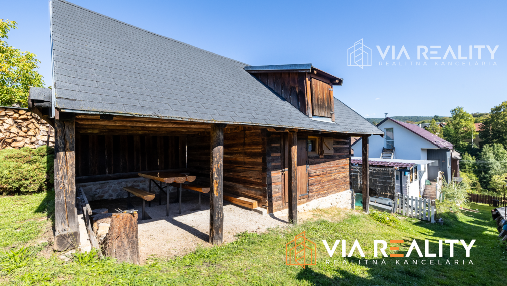 Rodinný dom / chata s romantickou drevenicou – Horná Lehota / Nízke Tatry